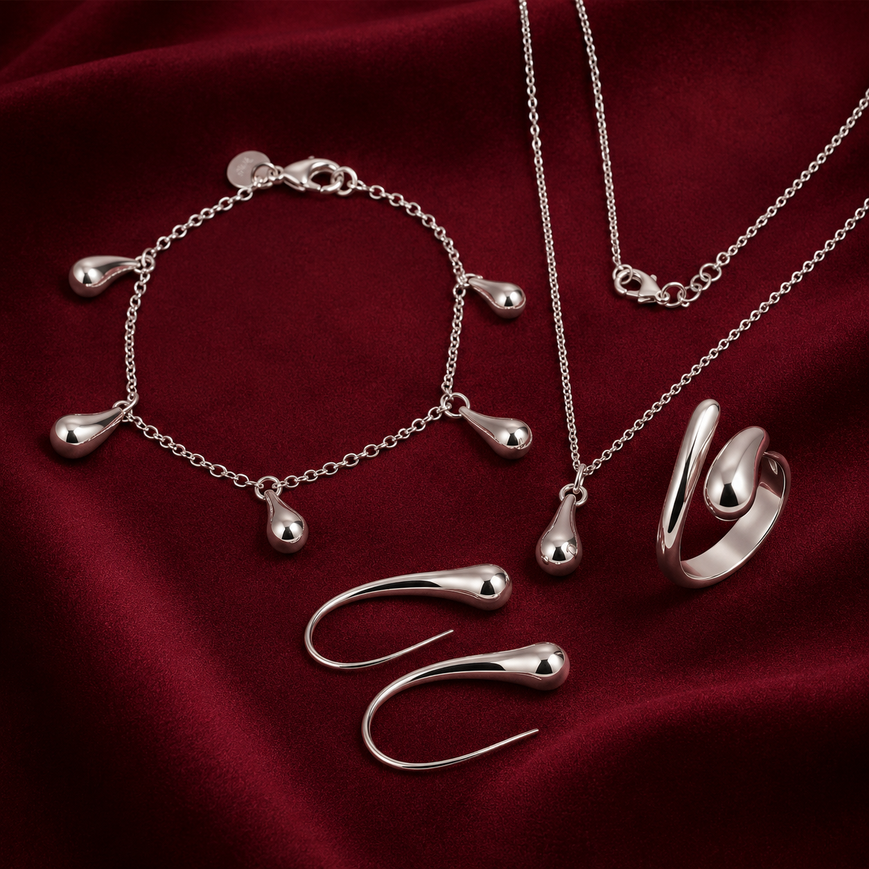 Ensemble parure en argent Gouttes d’Eau – Collier, Bracelet & Boucles d’Oreilles