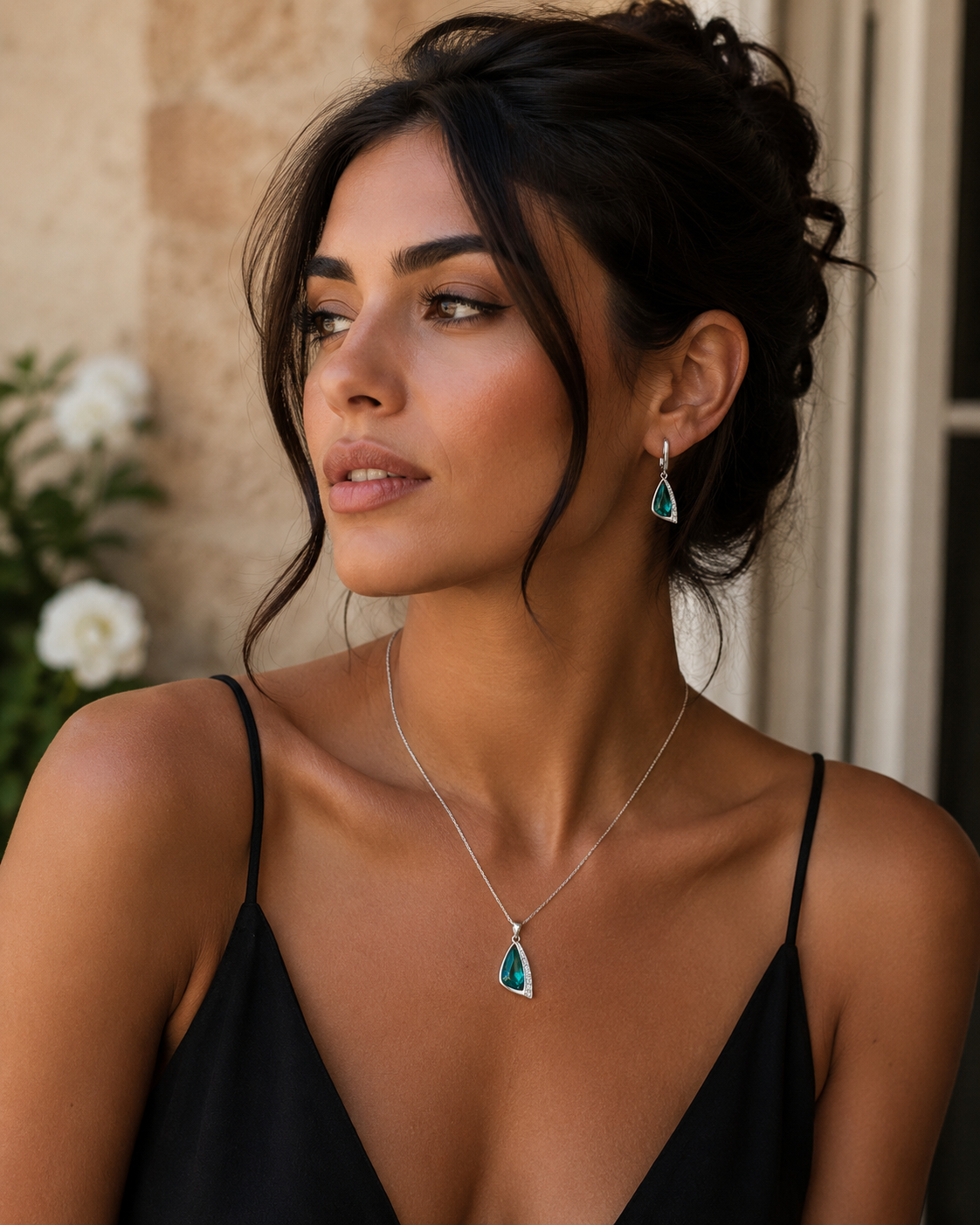 Ensemble parure   en argent Collier & Boucles d'Oreilles Triangle Cristal Autrichien Vert