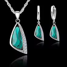 Ensemble parure   en argent Collier & Boucles d'Oreilles Triangle Cristal Autrichien Vert