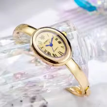 Montre Femme en acier doré Quartz – Cadran Ovale Chiffres Romains
